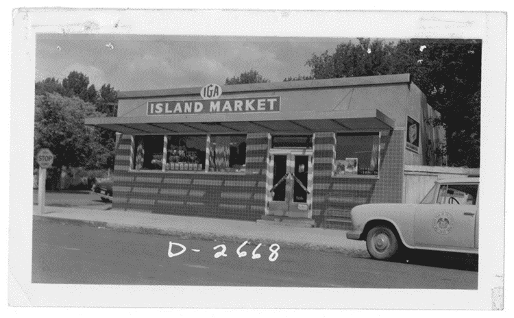 1961 Island Market IGA membership